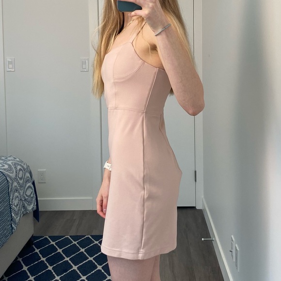 Babaton Aritzia Mini Dress Light Pink - size 4 - Picture 5 of 9